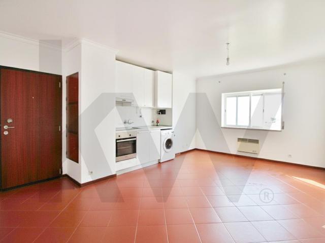 One bedroom apartment located 5 minutes from the center of Parede Torres dos Maristas