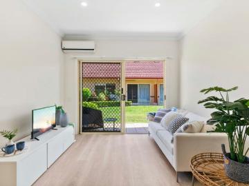 One bedroom apartment located in a quiet and peaceful setting