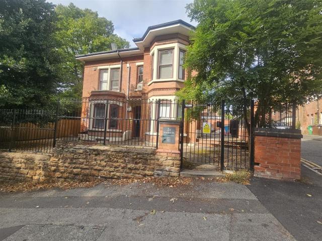 One Bedroom Apartment located on Southey Street, Arboretum. £850.00 PCM Available Now! Option for a bills package available. Ideal home for professional or student! This modern 1 bed apartment on Southey Street is perfect for students or professionals who