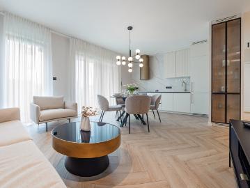 One bedroom apartment, Letnicka 10/30