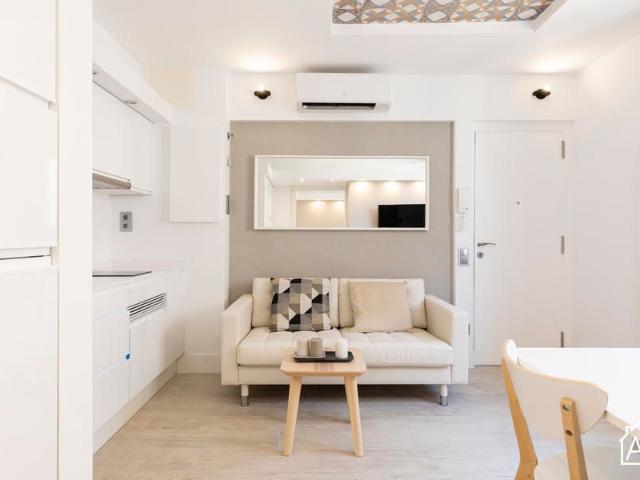 One Bedroom Apartment next to Barceloneta Beach