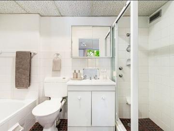 One Bedroom Apartment Near Edgecliff Station