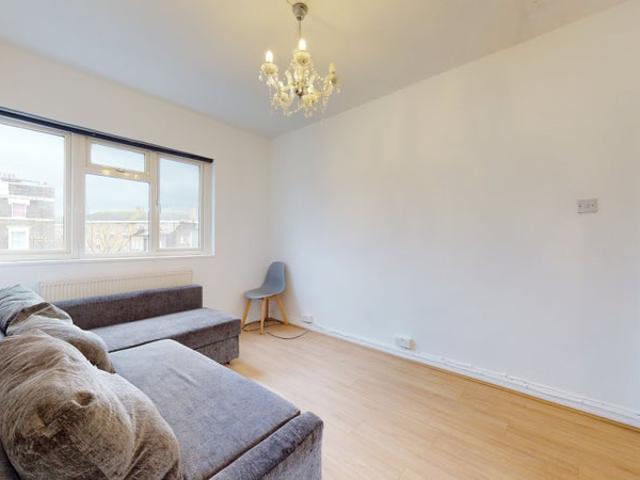 One Bedroom Apartment Set on Edgware Road
