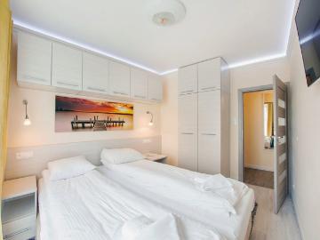 One bedroom apartment, Polna 56B/5A