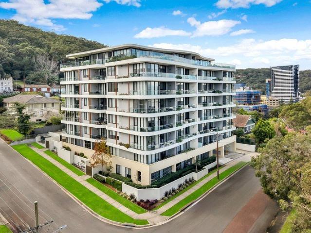 One Bedroom Apartment & Quality Complex