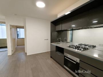 One Bedroom Apartment with Local Amenities