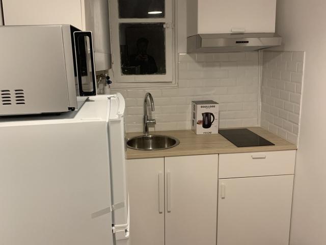 one bedroom appartment in cosy levallois
