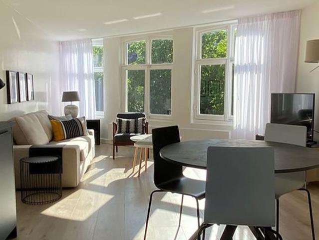 One Bedroom Corporate Apartment — Amsterdam — Canal View