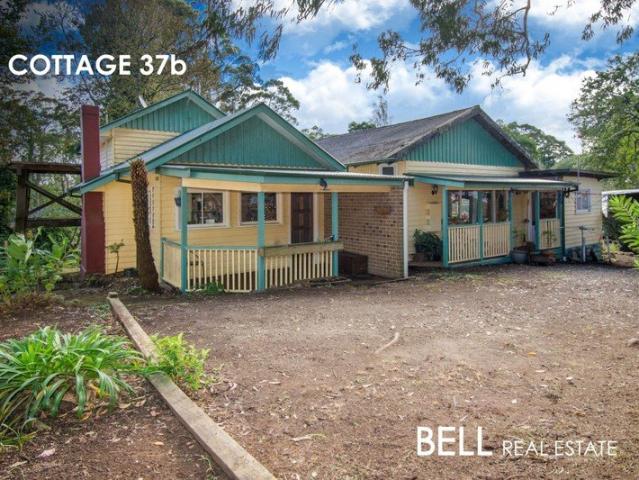 One bedroom cottage a short walk to Olinda township