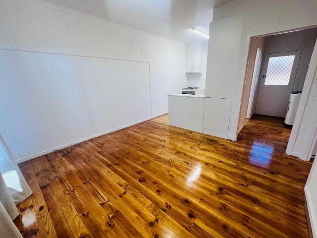 One Bedroom Cutie!