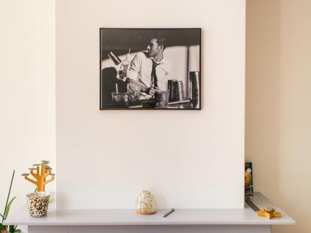 One Bedroom Expat Accommodation — Amsterdam — Canal View
