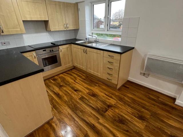 One Bedroom Flat – M7 4ZU, Salford
