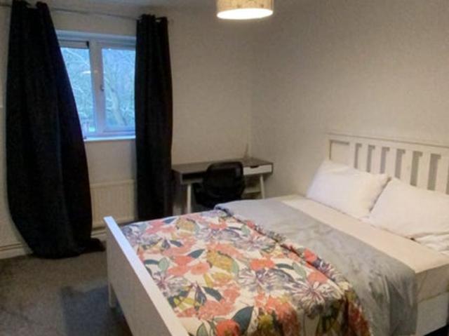 One Bedroom Flat – M11 – City Sport