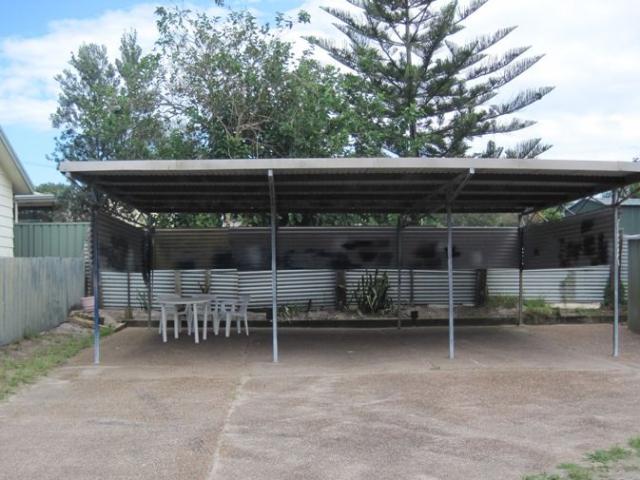 One bedroom flat near the beach 6 month lease only