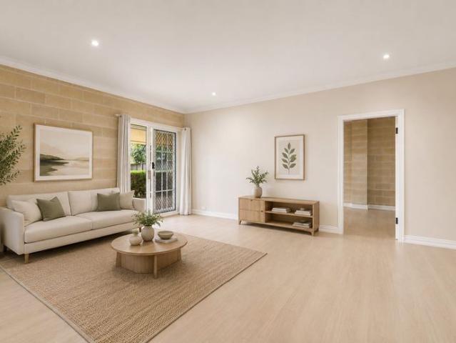 One bedroom flat all uilities included and amazing treetop views