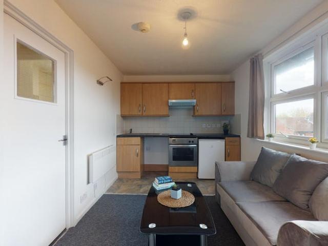 One Bedroom Flat Hammersmith W6