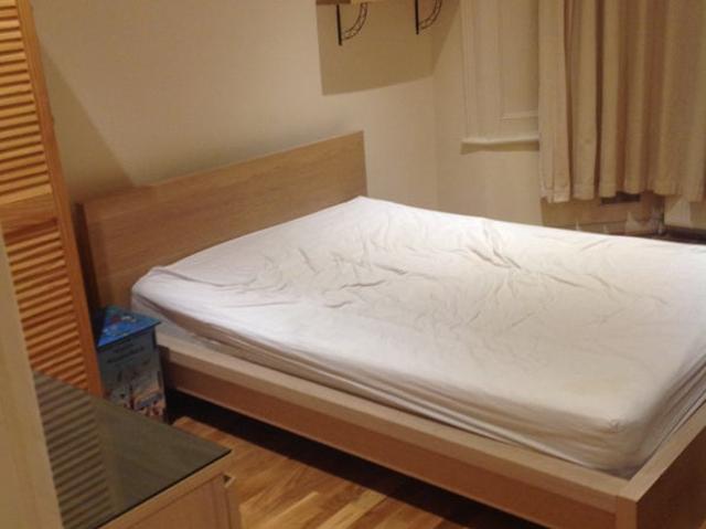 One Bedroom Flat in Mile End