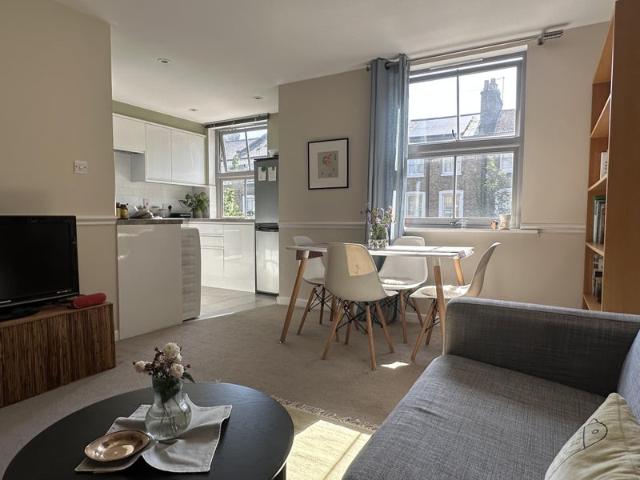 One bedroom flat in London Fields Sublet