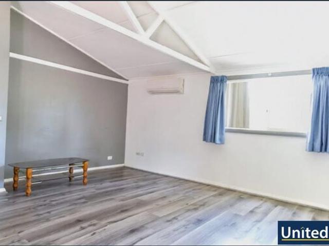 One Bedroom Granny Flat with Water Usage Included Close to all Amenities