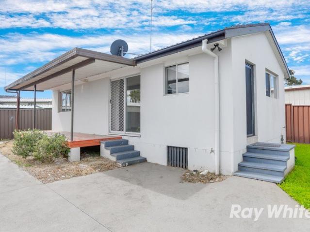 One Bedroom Granny Flat With Water Usage Included