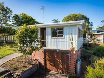ONE BEDROOM HOME IN TATHRA