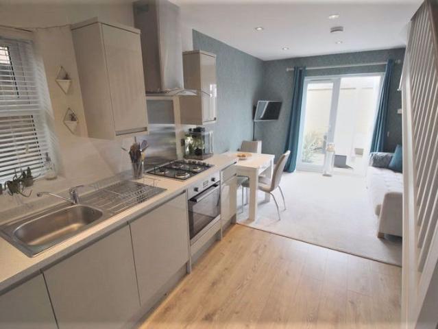 One Bedroom House, Prospect Place, Old Town SN1, 1 bed property to rent, £900 pcm | PrimeLocation
