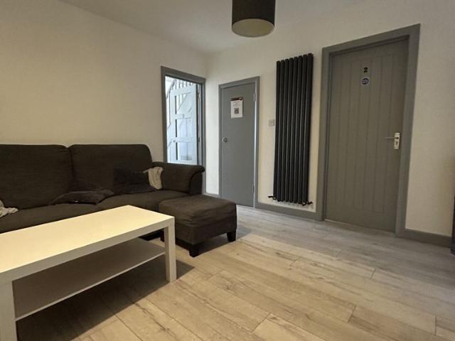 One Bedroom House share