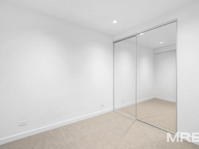 One bedroom in dream location