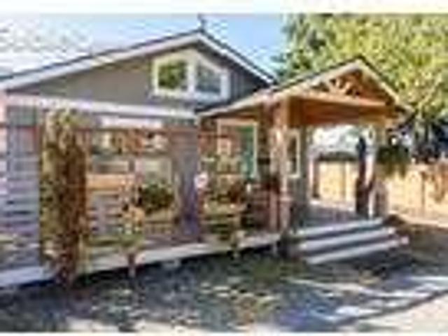 One Bedroom In Edmonds