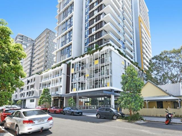 ONE BEDROOM IN GRANVILLE PLACE