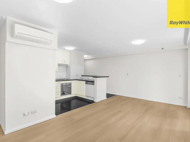 One Bedroom In Resort Style Living Perched On Level 15 Fiori Apartments