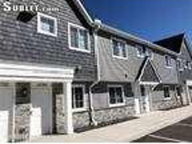 One Bedroom In Sterling Heights