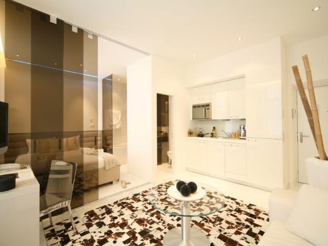 One Bedroom Junior, Kitchenette Serviced Apartment with Weekly Housekeeping Included