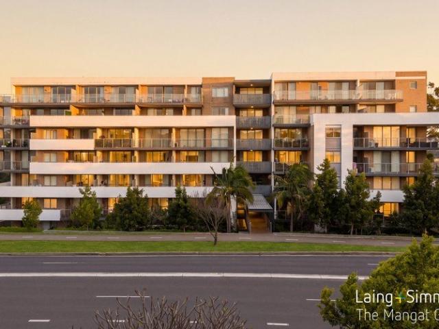Walk to Grove Square | One Bedroom + Media | Expansive Balcony