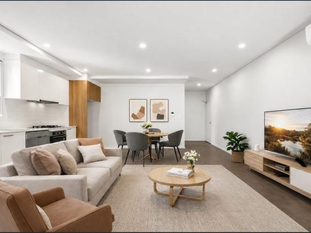 One Bedroom Modern Contemporary Living Unfurnished Available Now
