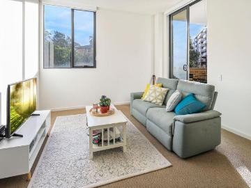 One Bedroom Modern Apartment with Study For Lease Now!