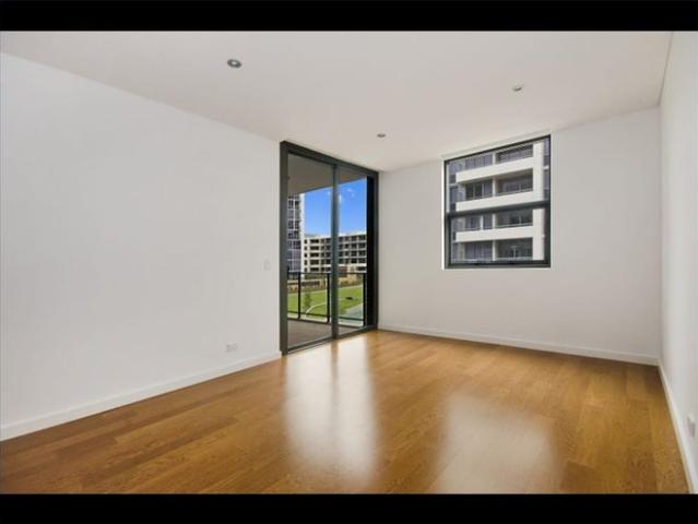 One Bedroom Modern Apartment