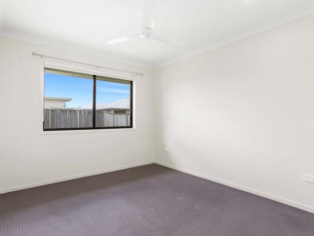 One Bedroom Modern Duplex in a Great Location