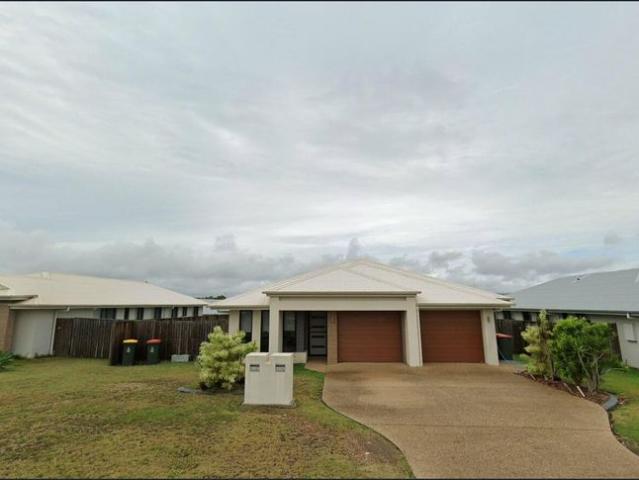One Bedroom Modern Duplex in a Great Location