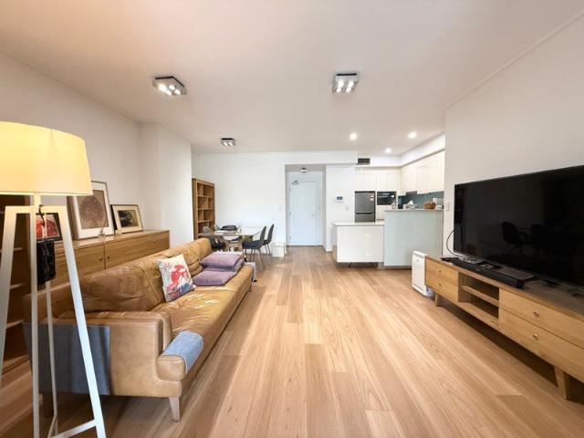 One Bedroom plus Study at the Heart of the Ultimo Bullecourt