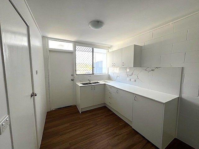 One Bedroom Renovated Studio Apartment