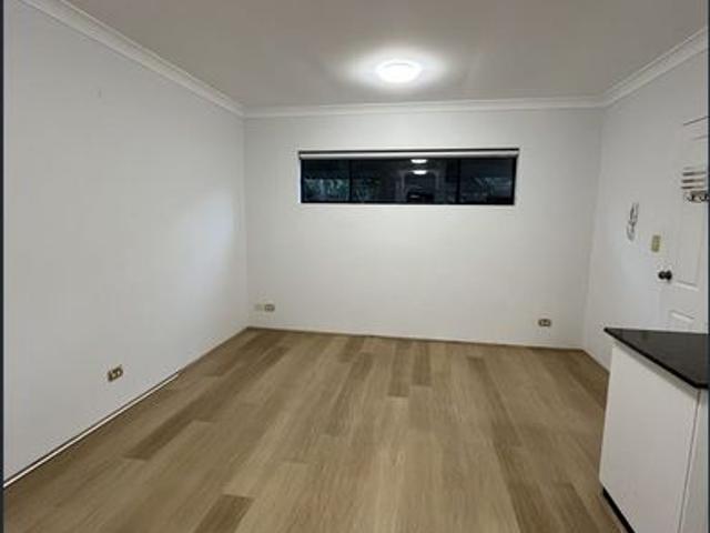 ONE BEDROOM RESORT STYLE APARTMENT