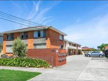 One Bedroom Retreat in Prime Location