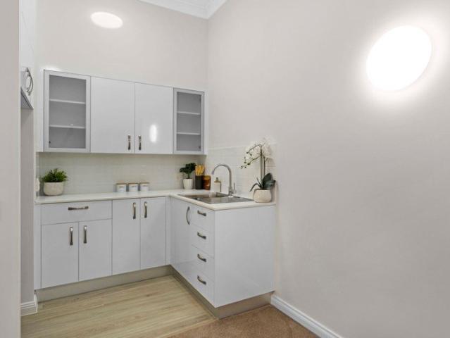 One bedroom Serviced Apartment currently under renovation