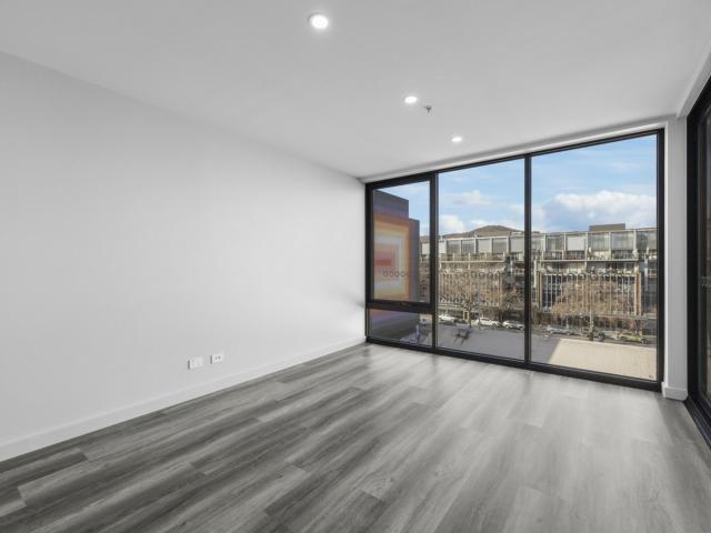 One Bedroom + Study