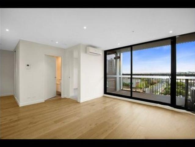 One Bedroom + Study in Central Box Hill