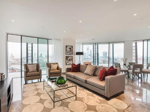 One Blackfriars, Southwark SE1 2 bed apartment to rent £6,998 pcm £1,615 pw