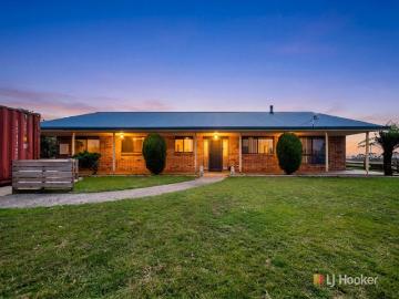 Oldina, Burnie County, Walker Island, Cloudy Bay, Kingborough, Tasmania Island