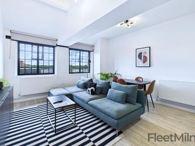 One Five Six, Warstone Lane, Birmingham B18, 2 bed flat to rent, £1,350 pcm | PrimeLocation