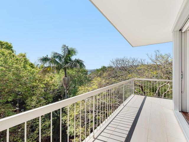 300m to Balmoral Beach! Two Apartments Combined into One Exceptional Home